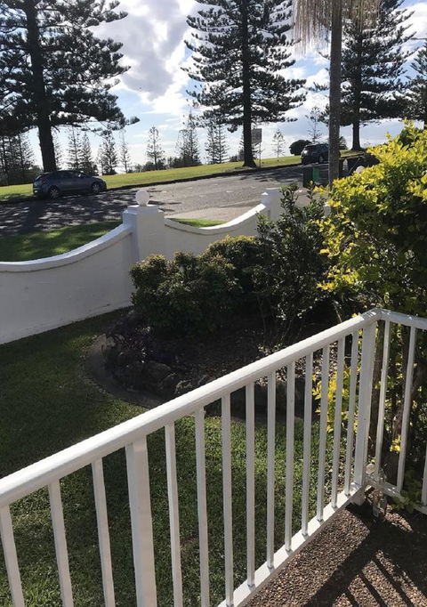 OCEAN BREEZE MOTEL - Accommodation NSW 19