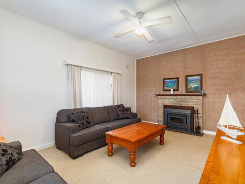 Wyvern - Accommodation NSW 5