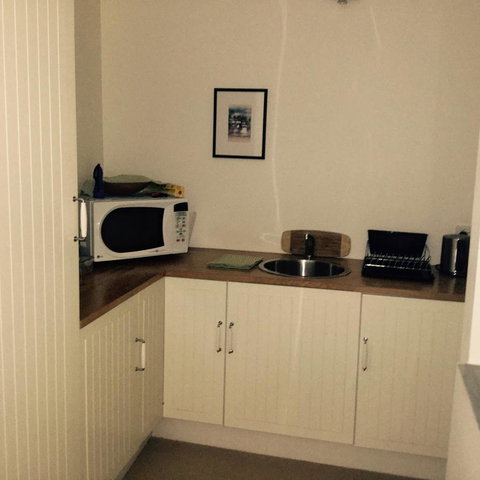 STUDIO ECHUNGA Adelaide Hills - Accommodation NSW 12