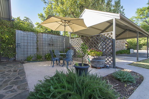 Stoneleigh Cottage Bed And Breakfast - Accommodation NSW 14