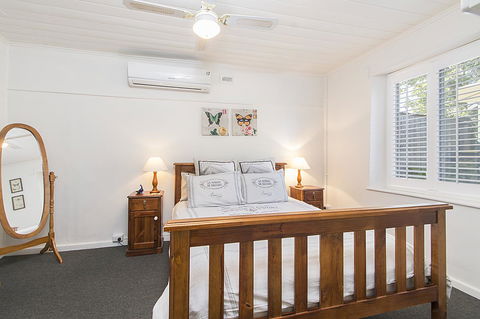 Stoneleigh Cottage Bed And Breakfast - Accommodation NSW 11