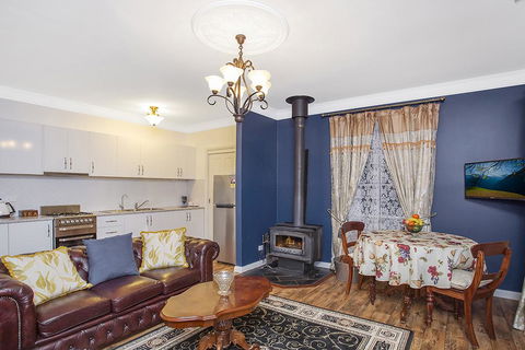 Hahndorf House B&B - Accommodation NSW 6