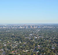 Kingsview Belair Apartment Grand Views of Adelaide - Accommodation NSW