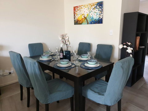 Explore Adelaide, Gawler, The Barossa And Clare Valleys All-in-one - Accommodation NSW 2