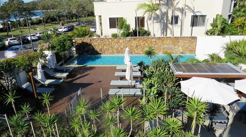 Bayview Beachfront Apartments, In Town Right On The Beach - Accommodation NSW 20