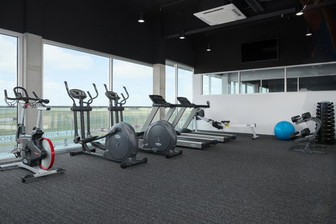 Rydges Pit Lane - Accommodation NSW 21