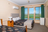Book Tailem Bend Accommodation Vacations Accommodation NSW Accommodation NSW