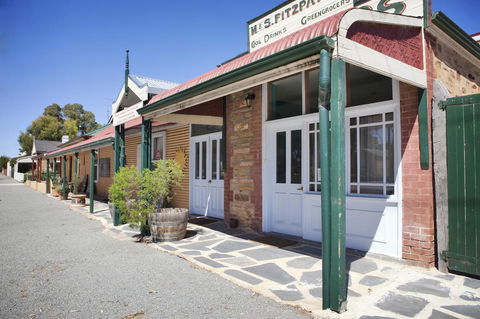 The Fruiterer's - Accommodation NSW 21
