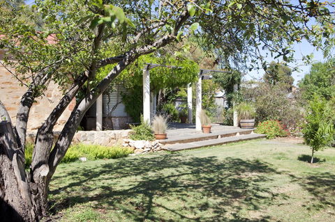The Fruiterer's - Accommodation NSW 7