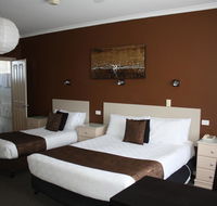 Lakeview Motel and Apartments - Accommodation NSW