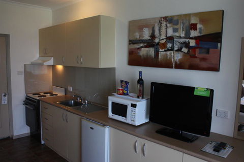 Lakeview Motel And Apartments - Accommodation NSW 11
