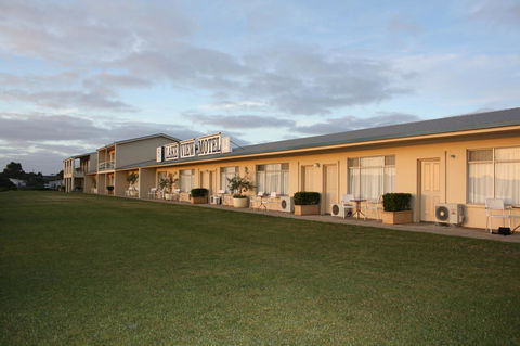 Lakeview Motel And Apartments - Accommodation NSW 17