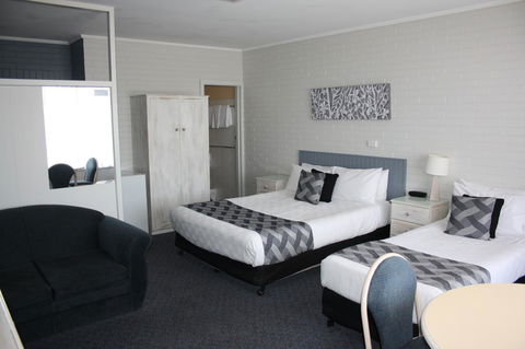 Lakeview Motel And Apartments - Accommodation NSW 13