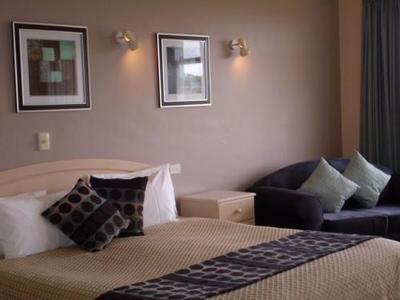 Lakeview Motel And Apartments - Accommodation NSW 32