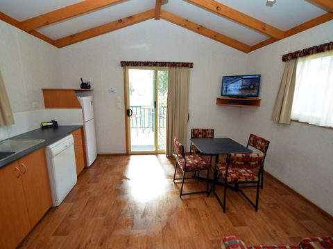 Echo Holiday Parks - Waikerie - Accommodation NSW 44