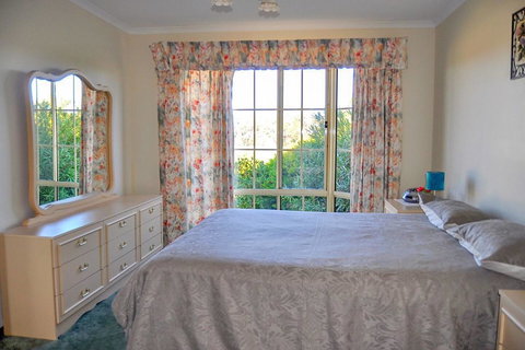 Baywatch - Accommodation NSW 3