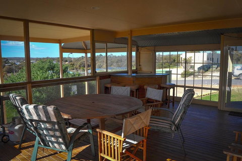 Baywatch - Accommodation NSW 0