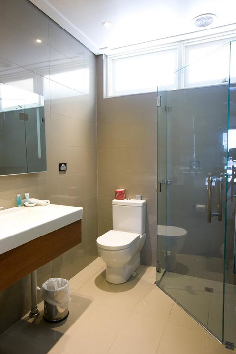 The Commodore - Accommodation NSW 36