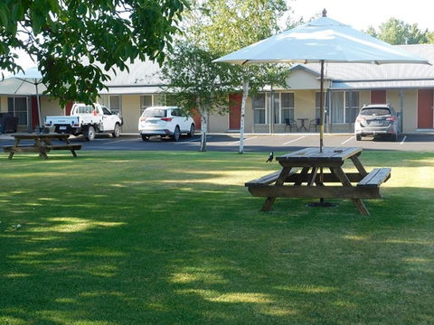 Alexander Cameron Suites - Accommodation NSW 1