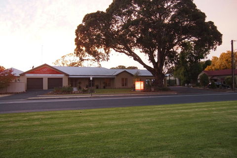 Alexander Cameron Suites - Accommodation NSW 30
