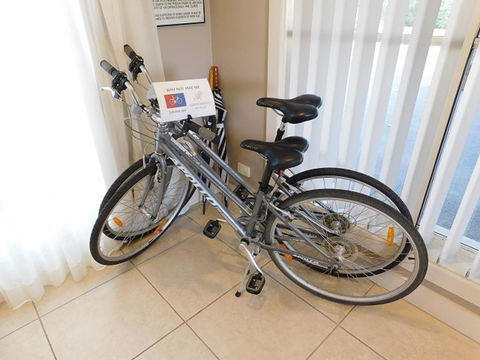 Alexander Cameron Suites - Accommodation NSW 20
