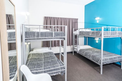 YHA Adelaide Central - Accommodation NSW 34