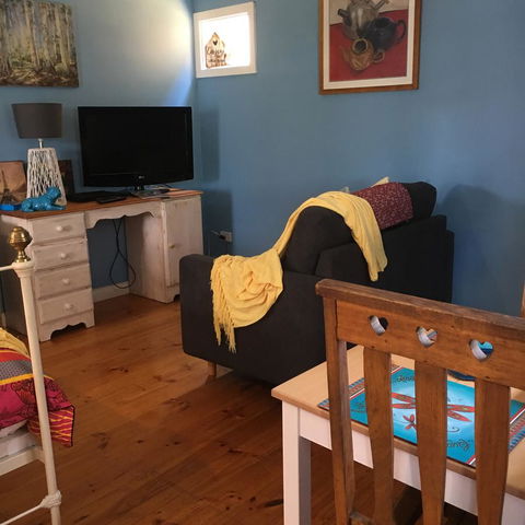 KI Dragonfly Guesthouse - Accommodation NSW 13