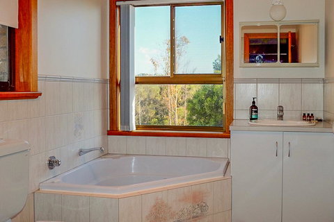 Seacroft - Accommodation NSW 23