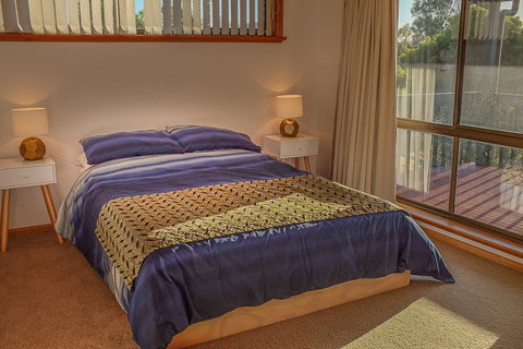 Seacroft - Accommodation NSW 8