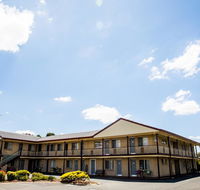 Lilac City Motor Inn  Steakhouse - Accommodation NSW