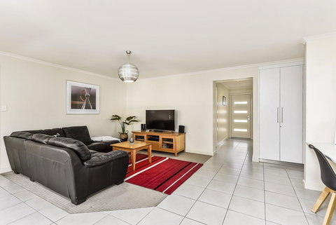 City Fringe Apartment - Accommodation NSW 7