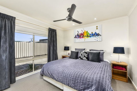 City Fringe Apartment - Accommodation NSW 2