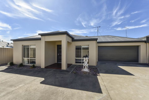 City Fringe Apartment - Accommodation NSW 10