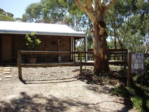 1860 Wine Country Cottages - Accommodation NSW 21