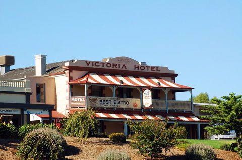 Victoria Hotel Strathalbyn - Accommodation NSW 9