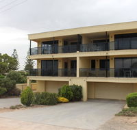 The Lighthouse - Beachfront Accommodation - Accommodation NSW
