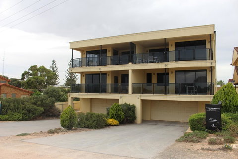 The Lighthouse - Beachfront Accommodation - Accommodation NSW 0