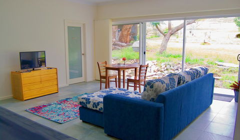 Back Valley Farmstay Bed And Breakfast - Accommodation NSW 3
