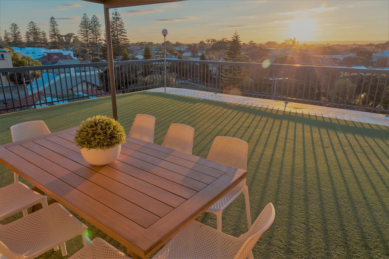 Henley Beach South SA Accommodation NSW