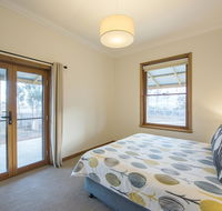 Flinders Bush Retreats - Accommodation NSW