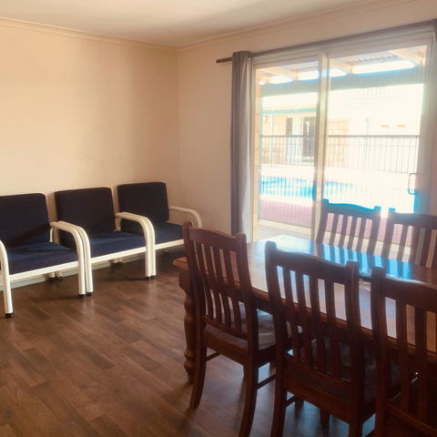 Bay Lodge - Accommodation NSW 4