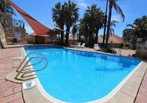 Mandurah Family Resort - Accommodation NSW 25