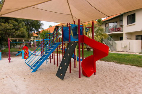 Mandurah Family Resort - Accommodation NSW 31