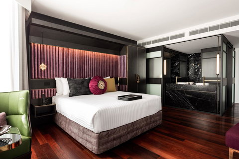 QT Perth - Accommodation NSW 24