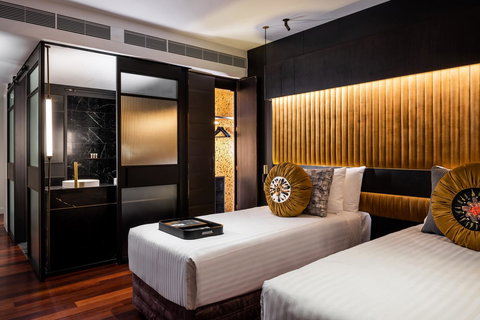QT Perth - Accommodation NSW 35