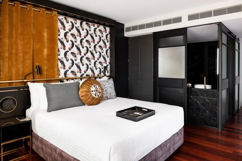 QT Perth - Accommodation NSW 37