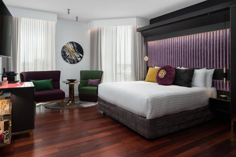 QT Perth - Accommodation NSW 25