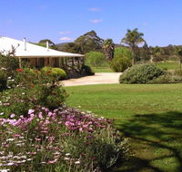 Rayanne Homestead - Accommodation NSW