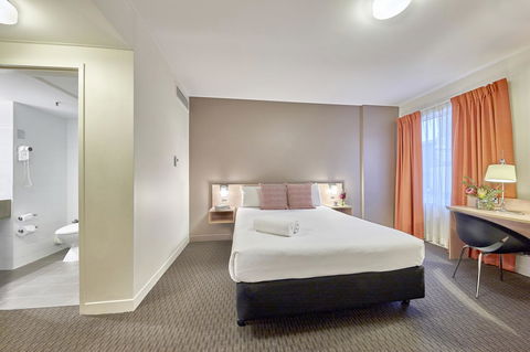 Ibis Perth - Accommodation NSW 4
