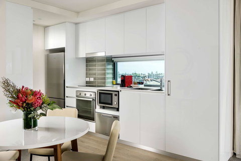 Ramada By Wyndham VetroBlu Scarborough Beach - Accommodation NSW 44